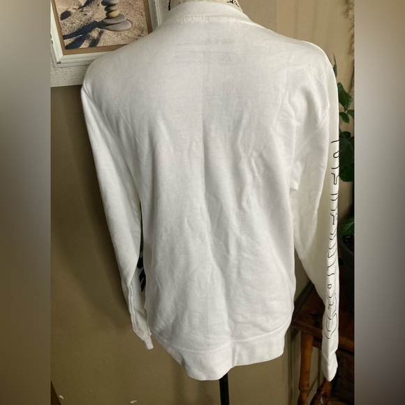 Tik tok certified creator long sleeve white crew neck size XS - Picture 3 of 6